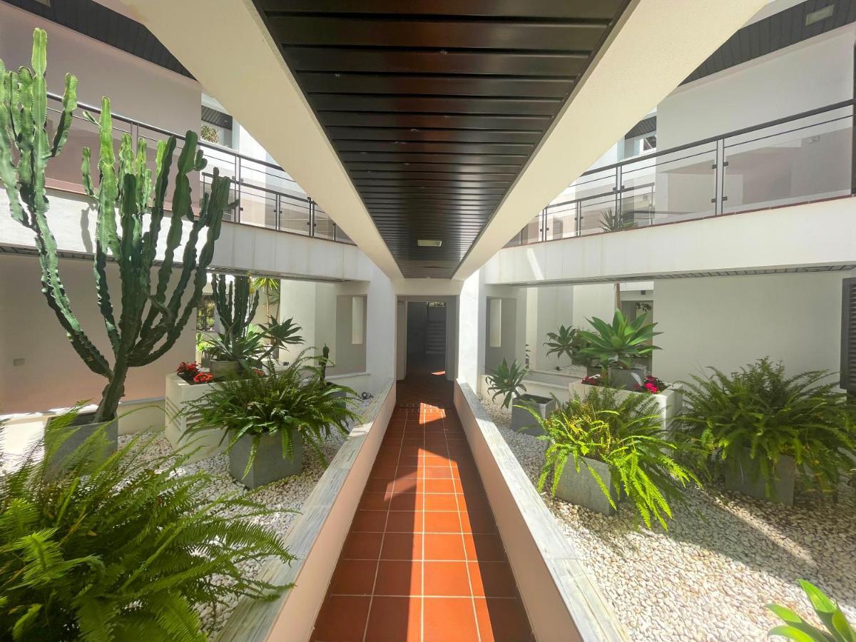 Exclusive Luxury Frontline Beach Penthouse Casares Del Mar - Estepona Exterior foto